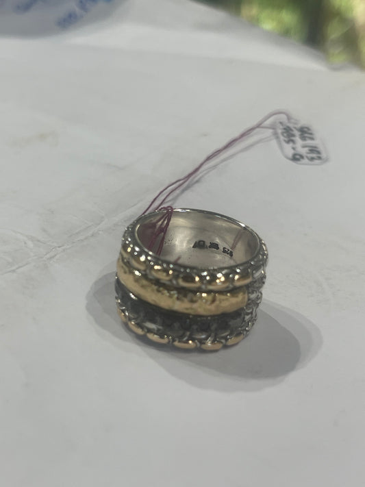 Silver gold band with black sapphire