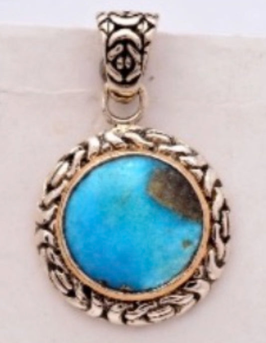 Silver gold nckl with turquoise center silver chain